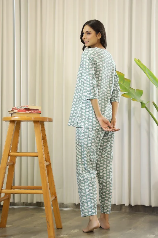 Green Cotton Elephant Print Night Suit Set with Payjama