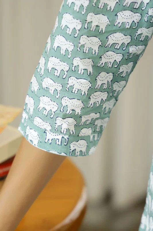 Green Cotton Elephant Print Night Suit Set with Payjama