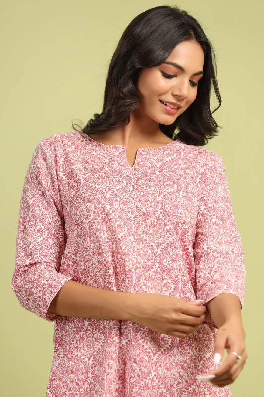 Pink Jharokha’s on White Cotton Loungewear Set