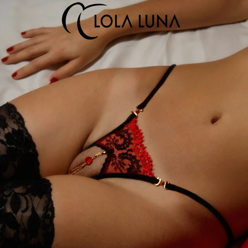 Lola Luna Victoria Open String