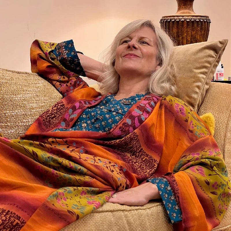 Kimono / Dressing Gown - Upcycled Indian Sari Silk - Colourburst