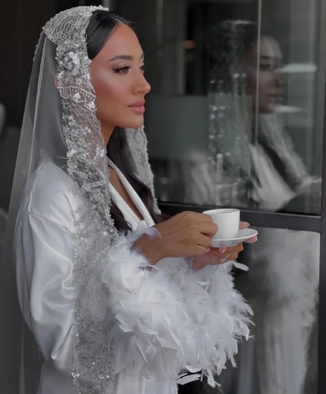 SOPHIA short silk bridal robe with ostrich feathers