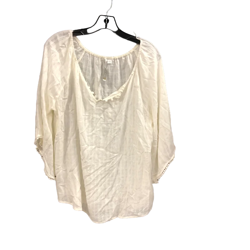 Top Long Sleeve By Cmc In White, Size: L