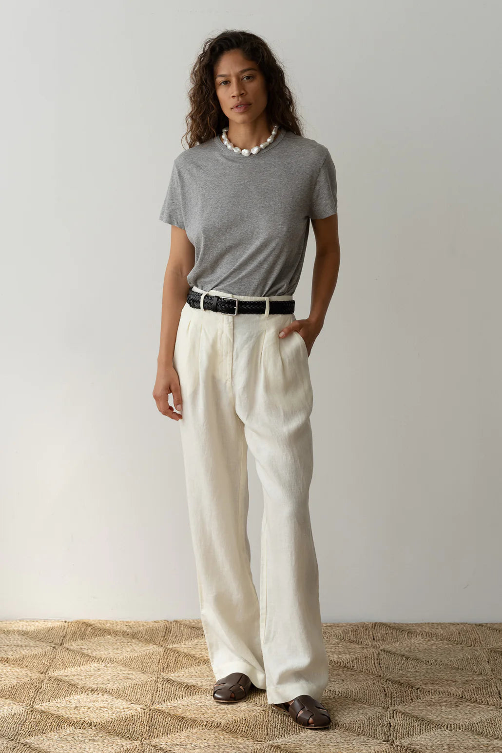 Donni - The Linen Pleated Pant